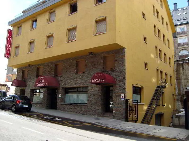 Hotel Guineu Pas De La Casa 3*,