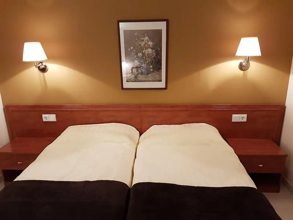 Hotel Guineu Pas De La Casa